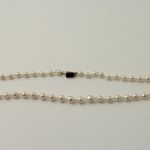 803 4218 PEARL NECKLACE
